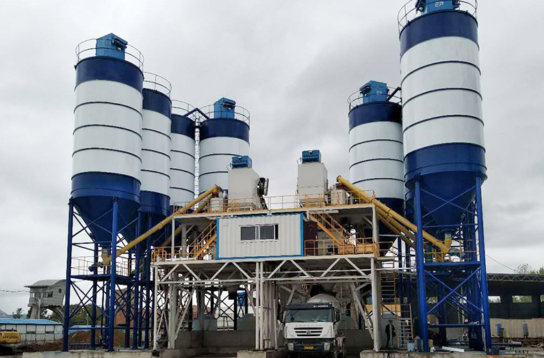 青岛多功能搅拌站  H-FMS型含水率分析仪成为搅拌站质量管控体系的核心装备